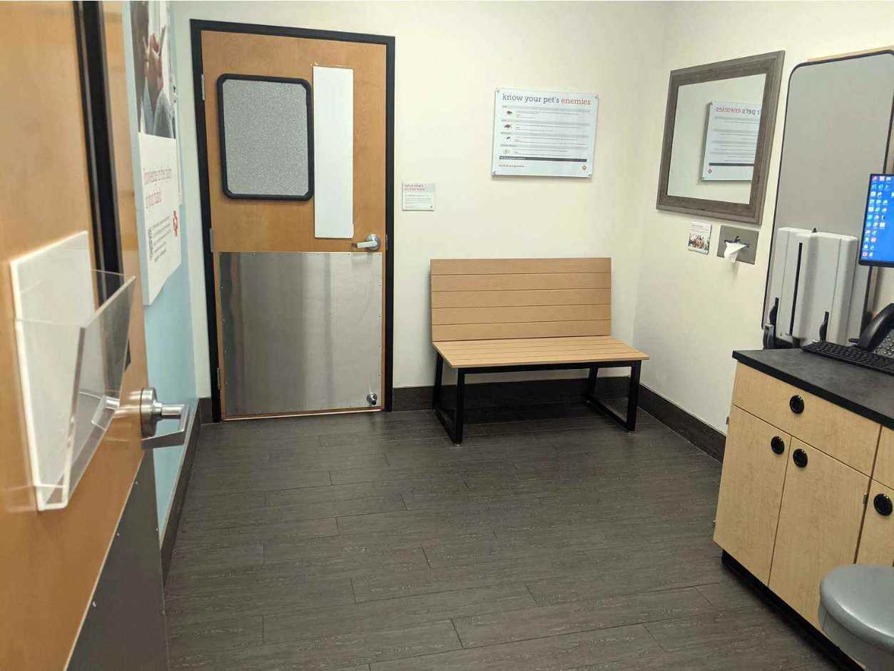 The waiting area at the Banfield Pet Hospital
