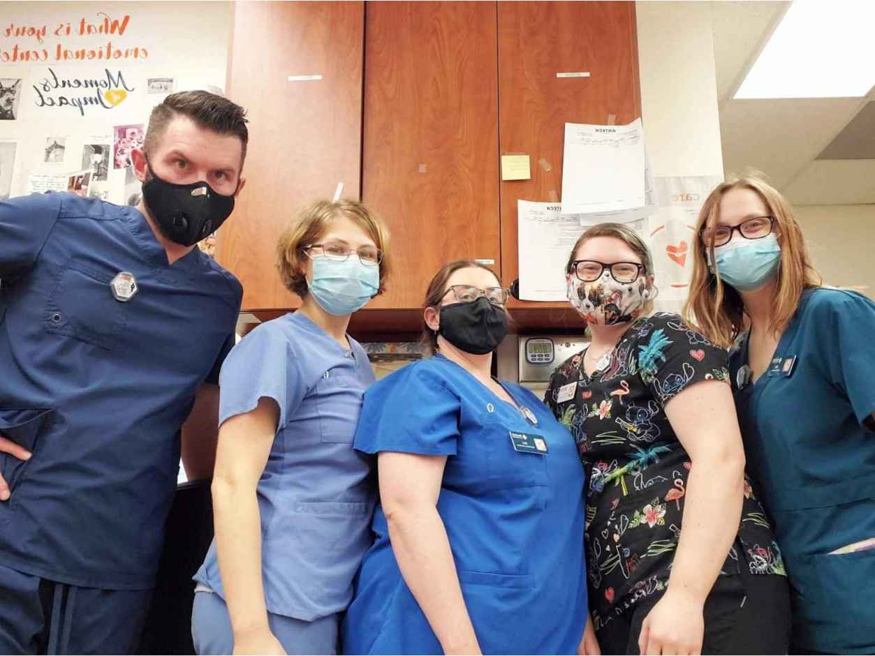 A group of Banfield Associates at the Banfield Pet Hospital
